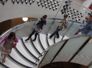 expecting on stairs at tate brit sm